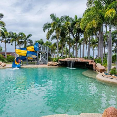 Tasman Holiday Parks - Rollingstone Esterno foto