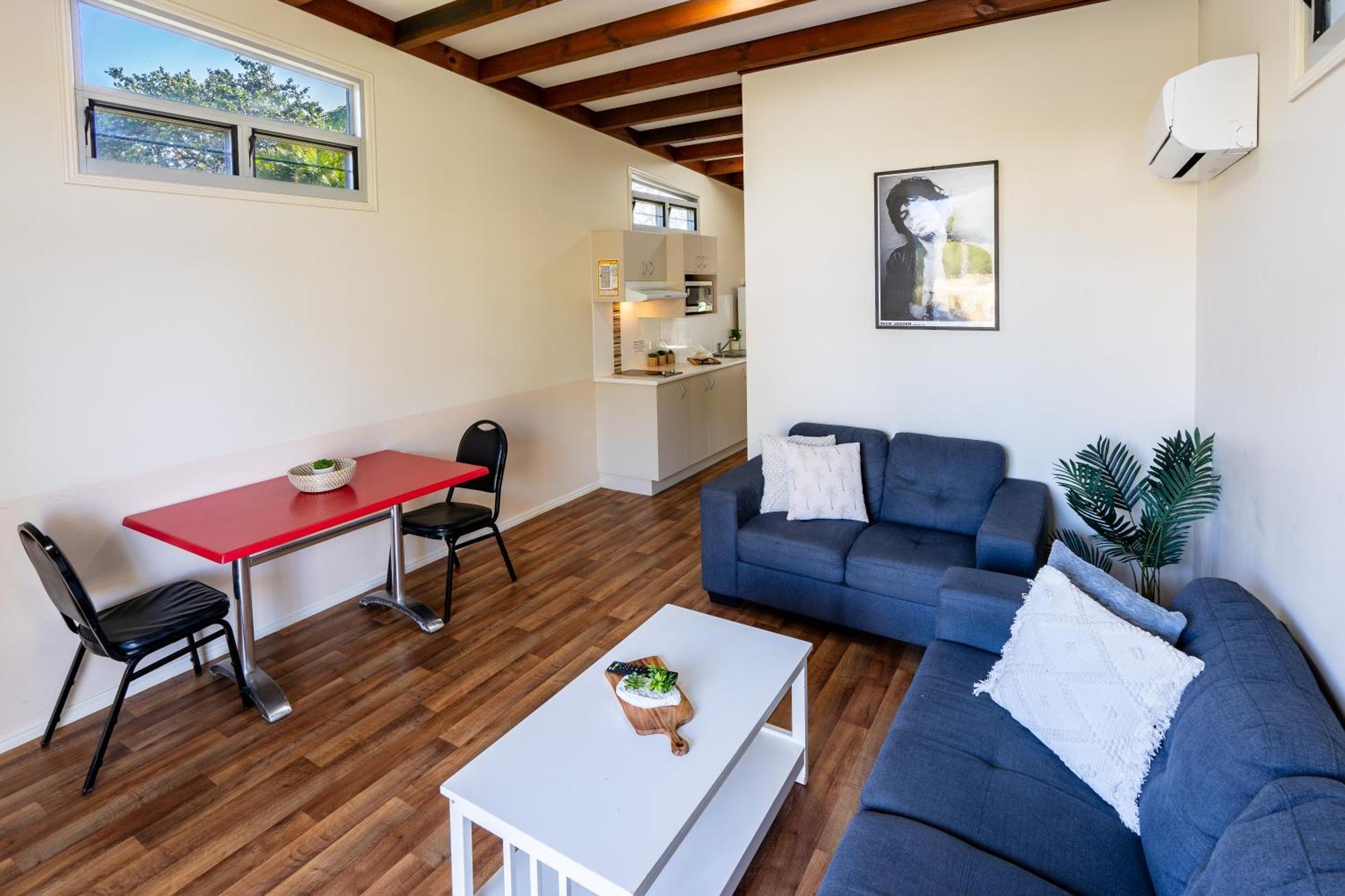 Tasman Holiday Parks - Rollingstone Esterno foto