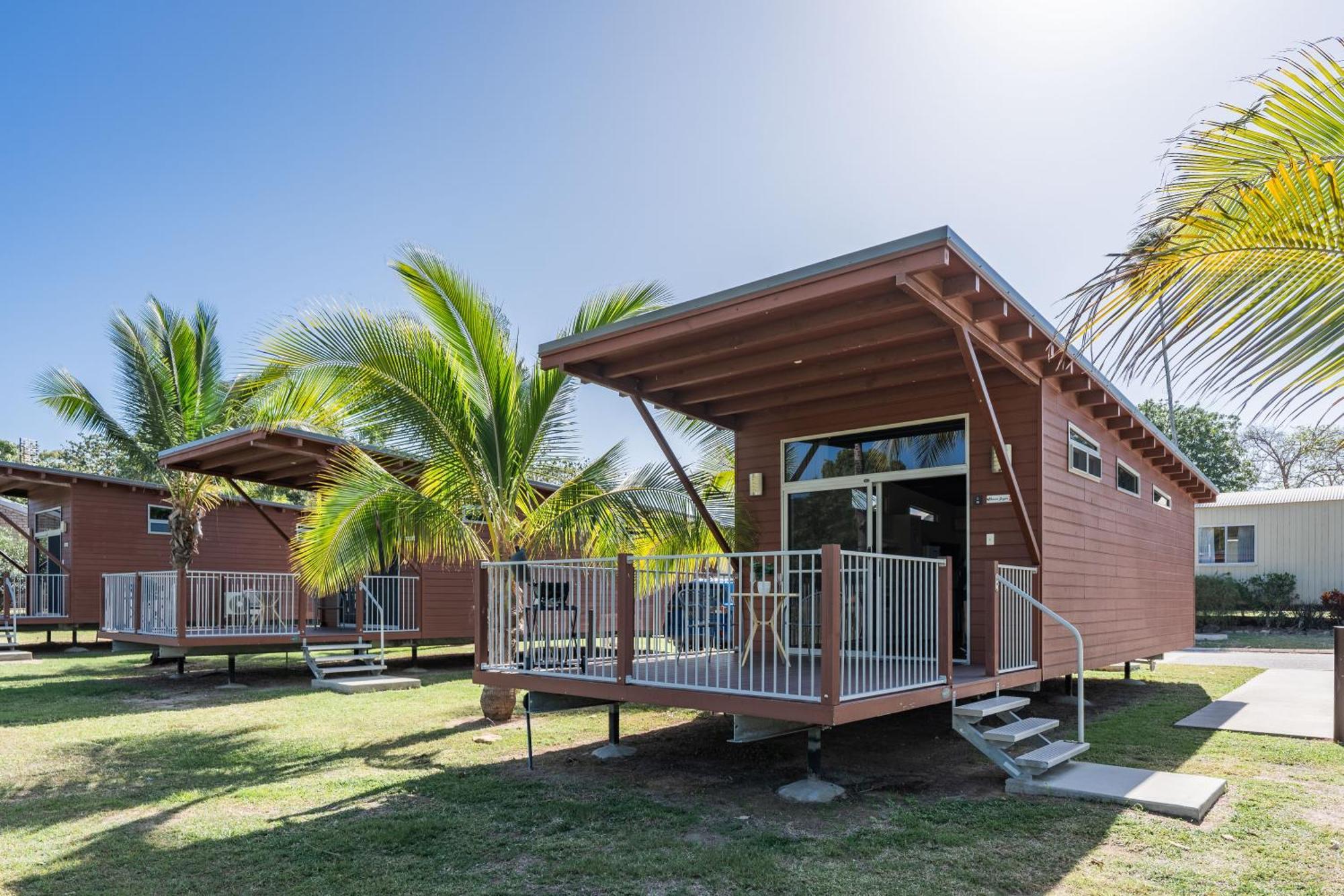Tasman Holiday Parks - Rollingstone Esterno foto
